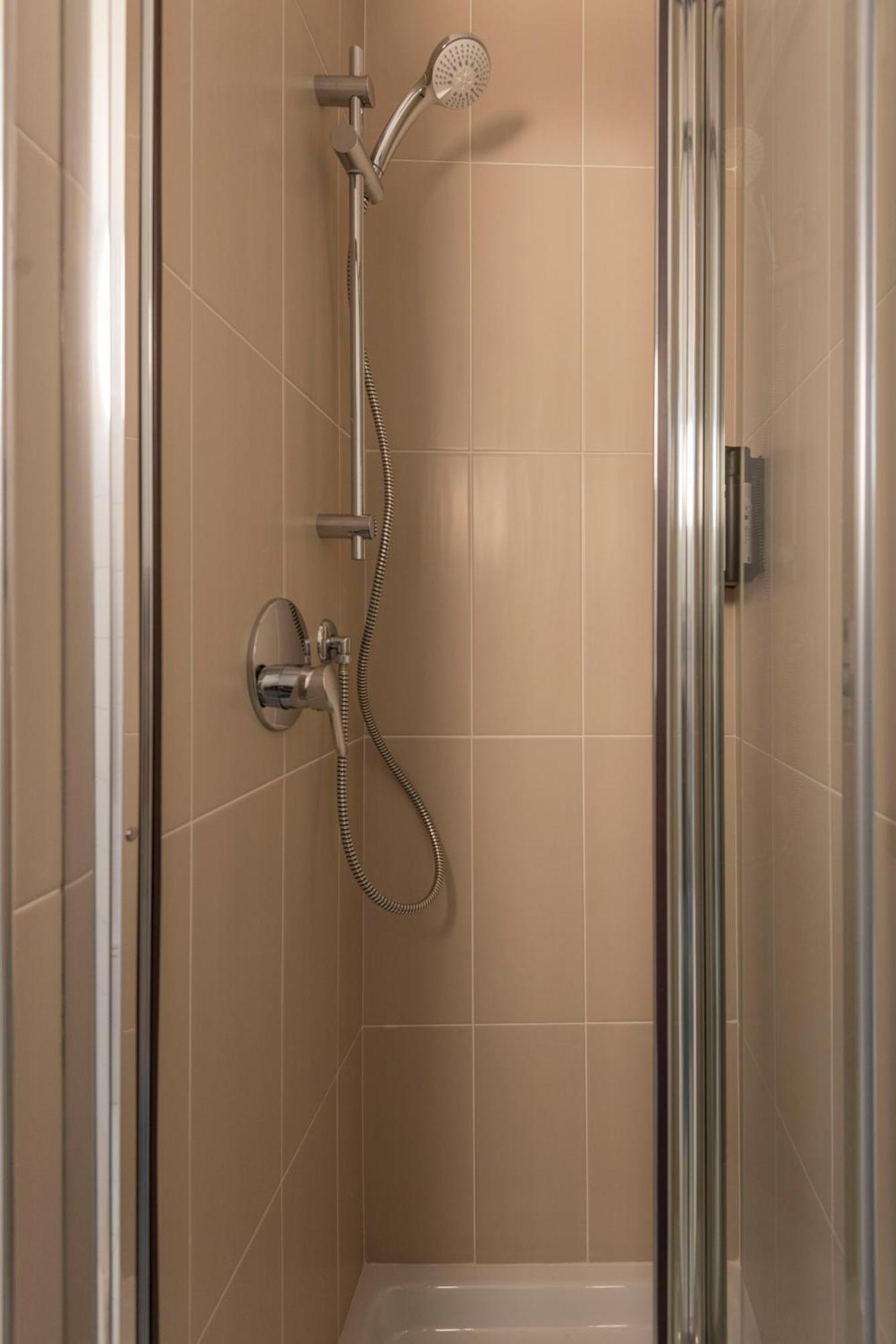 Milan Royal Suites -Montenapoleone- Luaran gambar