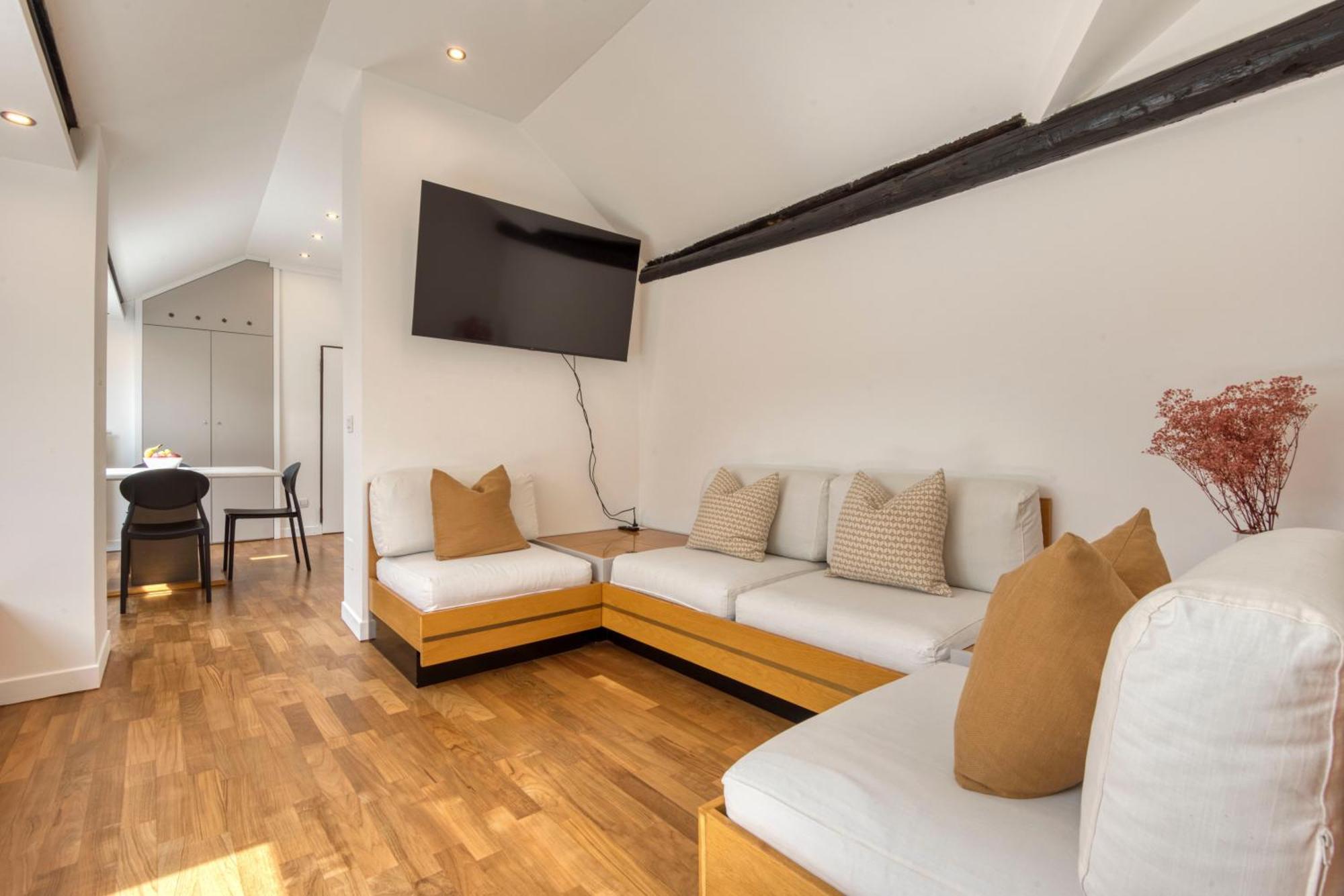 Milan Royal Suites -Montenapoleone- Luaran gambar